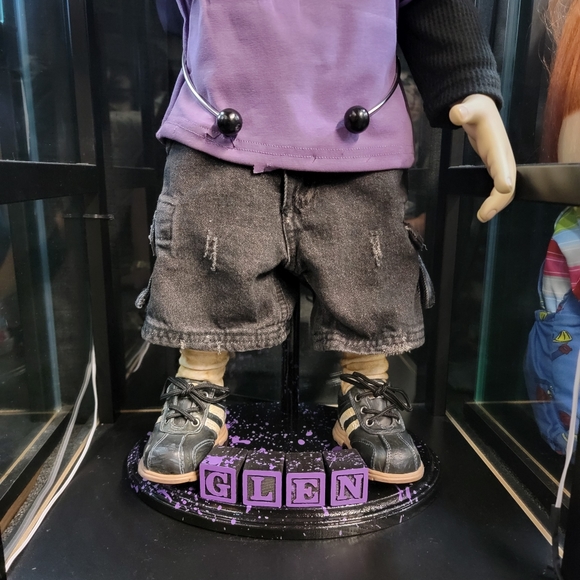 Custom chucky Glen Stand ONLY NO DOLL - Picture 2 of 3